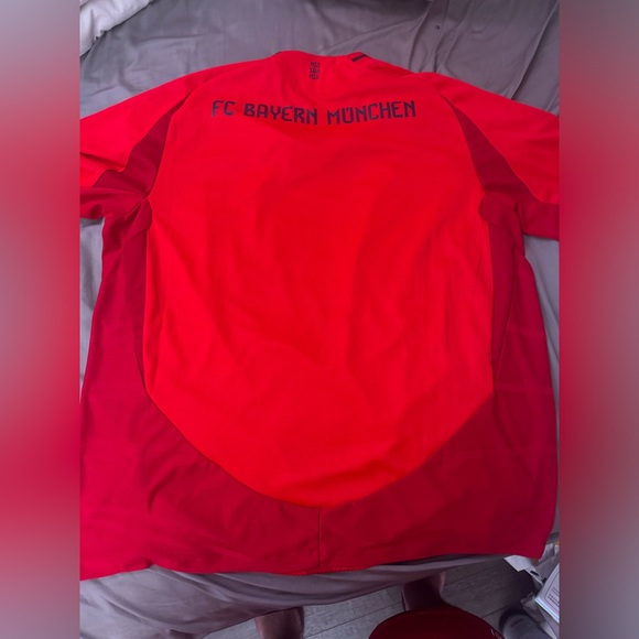 Adidas soccer Bayern Munich authentic jersey ( player edition) NWT! Size XXL - Picture 8 of 15